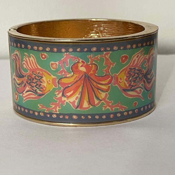 Lilly Pulitzer Wide Enamel Tropical Fish Shell Hinge Cuff Bracelet - Picture 2 of 7